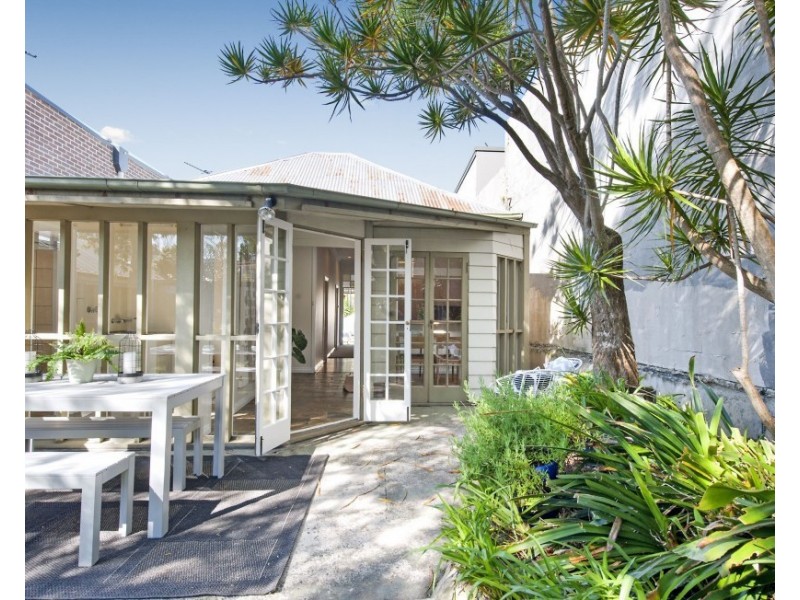 13 Cheltenham Street, Rozelle NSW 2039