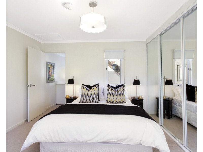 19 McKell Street, Birchgrove NSW 2041