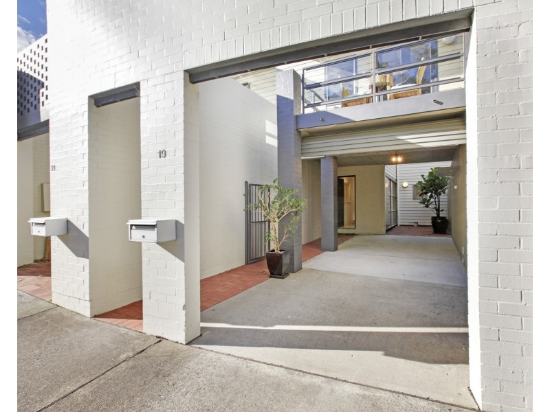 19 McKell Street, Birchgrove NSW 2041