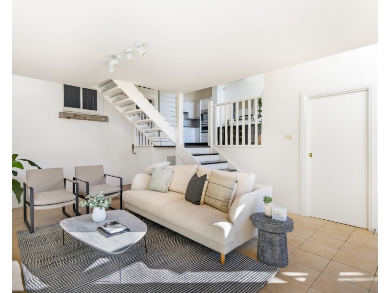 10 Johnston Street, Balmain East NSW 2041