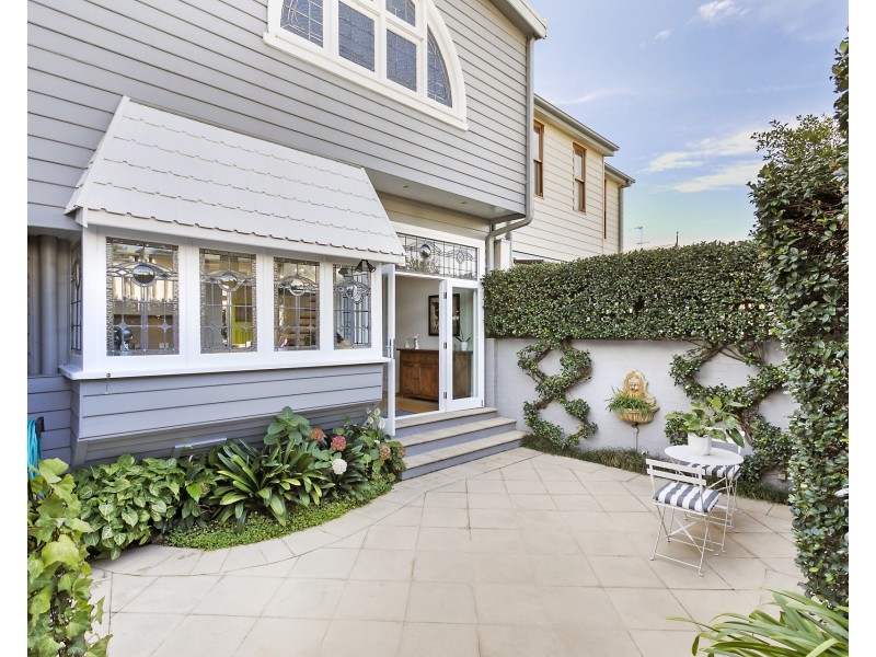 13 Moore Street, Rozelle NSW 2039