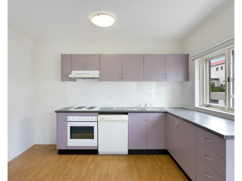 2/39 Mckell Street, Birchgrove NSW 2041