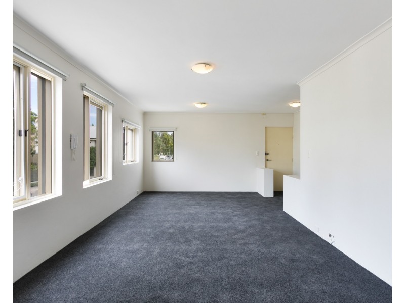 2/39 Mckell Street, Birchgrove NSW 2041