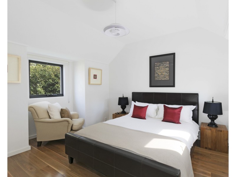 6 Lizzie Webber Place, Birchgrove NSW 2041