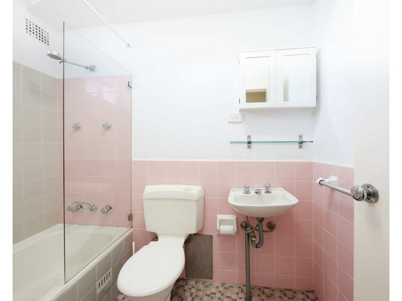 10/18A Ballast Point Road, Birchgrove NSW 2041