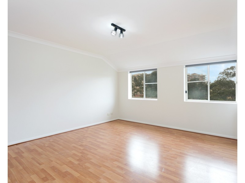 12/11 Thorpe Avenue, Liberty Grove NSW 2138