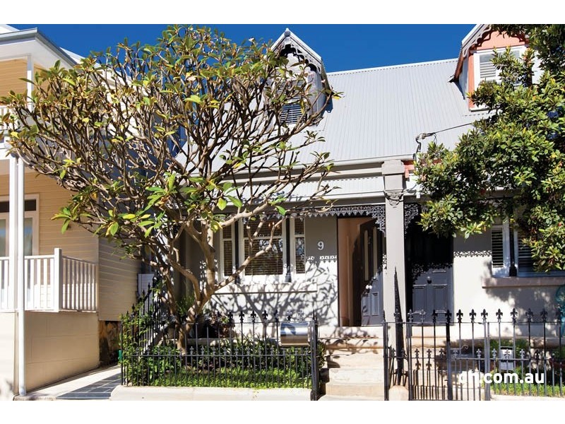 9 Thomas Street, Birchgrove NSW 2041