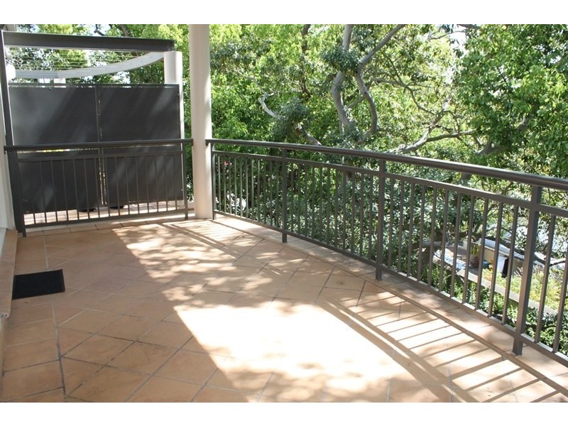Unit 11/2-6 Thames Street, Balmain NSW 2041
