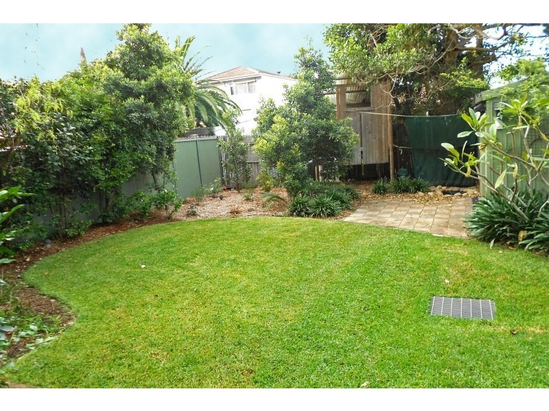 11 Erina Avenue, Five Dock NSW 2046