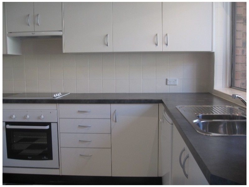 10 Clifton Street, Balmain East NSW 2041