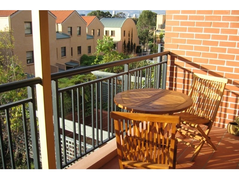 Unit 78/8 Water Street, Birchgrove NSW 2041