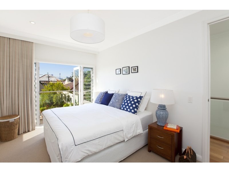 13 Rowntree Street, Balmain NSW 2041