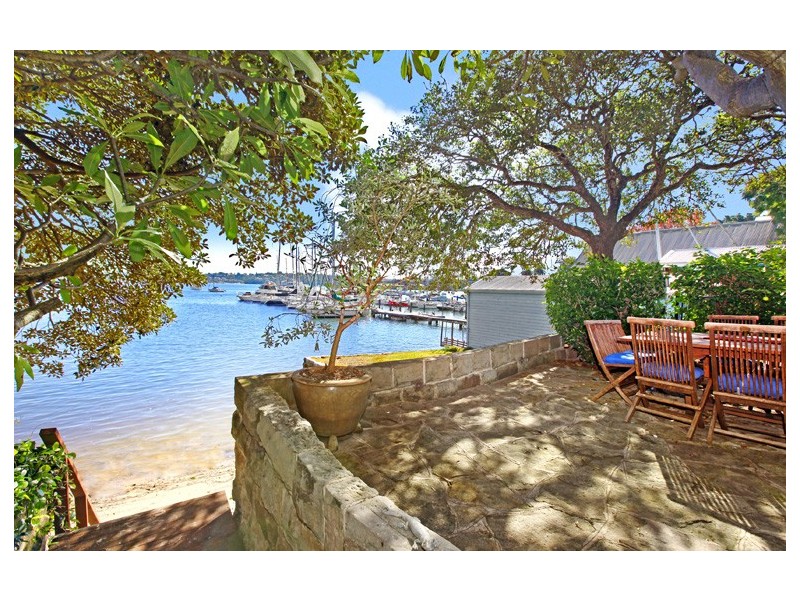 11 Phoebe Street, Balmain NSW 2041