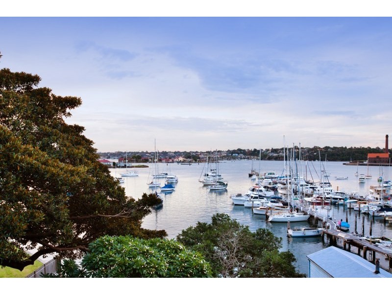 11 Phoebe Street, Balmain NSW 2041