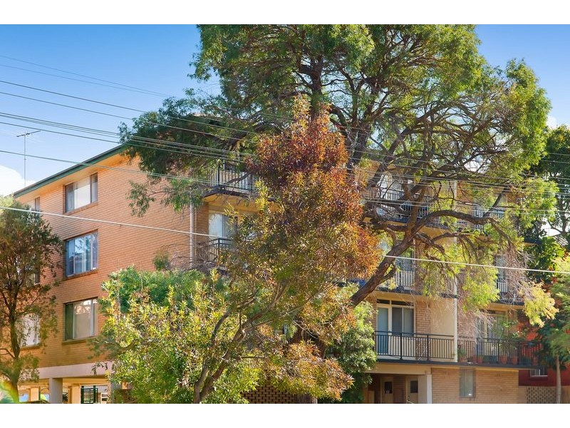 Unit 33/4 Bank Street, Meadowbank NSW 2114