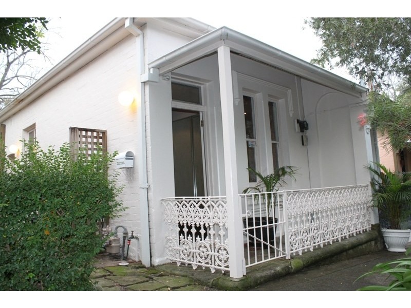 4 Carrington Street, Balmain NSW 2041