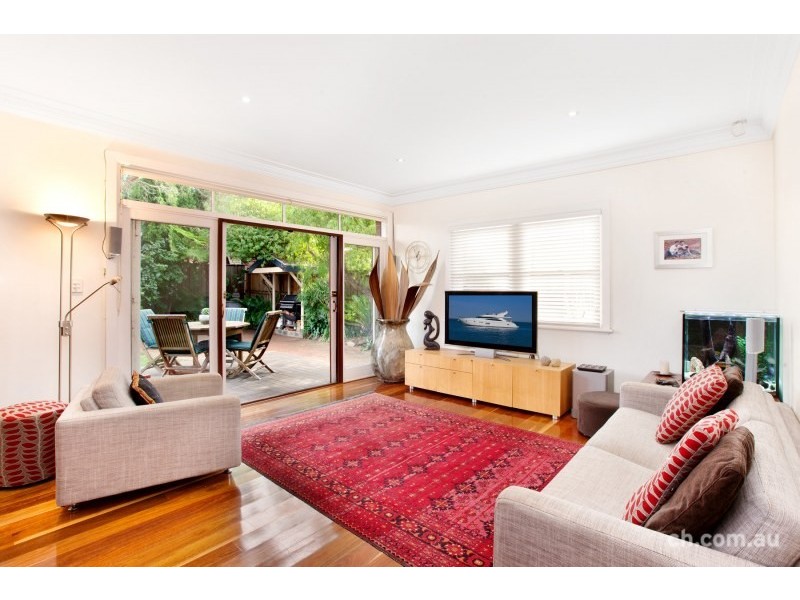 17 Nield Avenue, Rodd Point NSW 2046