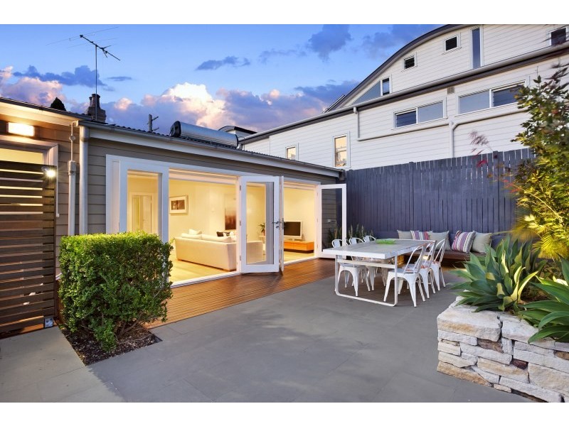 16 Moodie Street, Rozelle NSW 2039