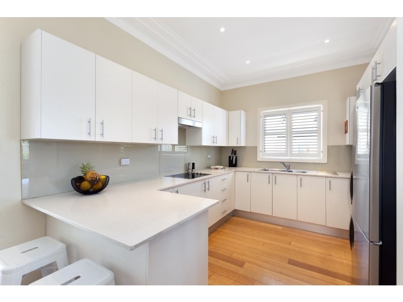 16 Moodie Street, Rozelle NSW 2039