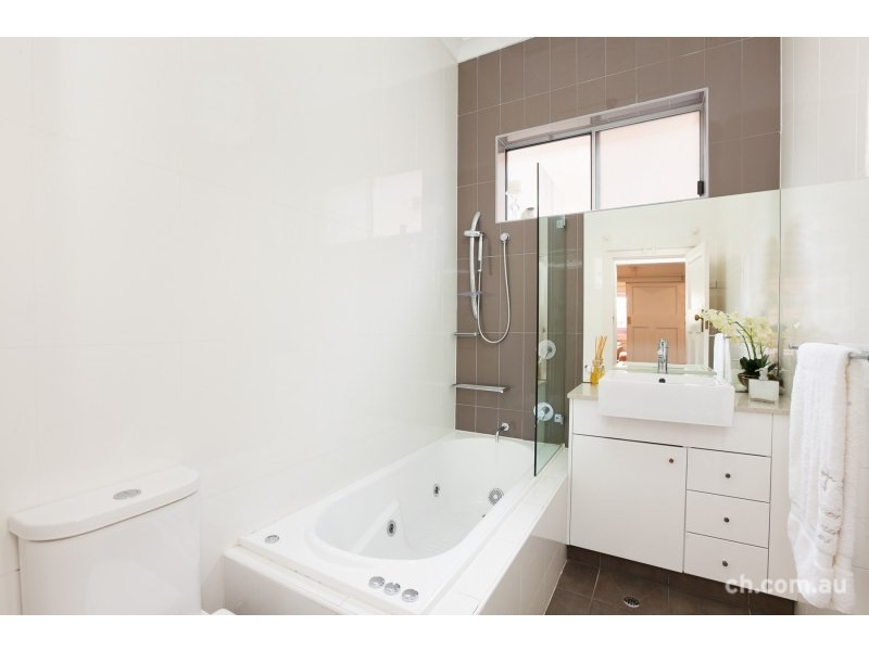 3 Lenore Street, Russell Lea NSW 2046