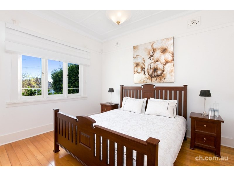 3 Lenore Street, Russell Lea NSW 2046