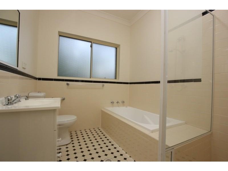 Unit 2/139-143 Ryedale Road, West Ryde NSW 2114
