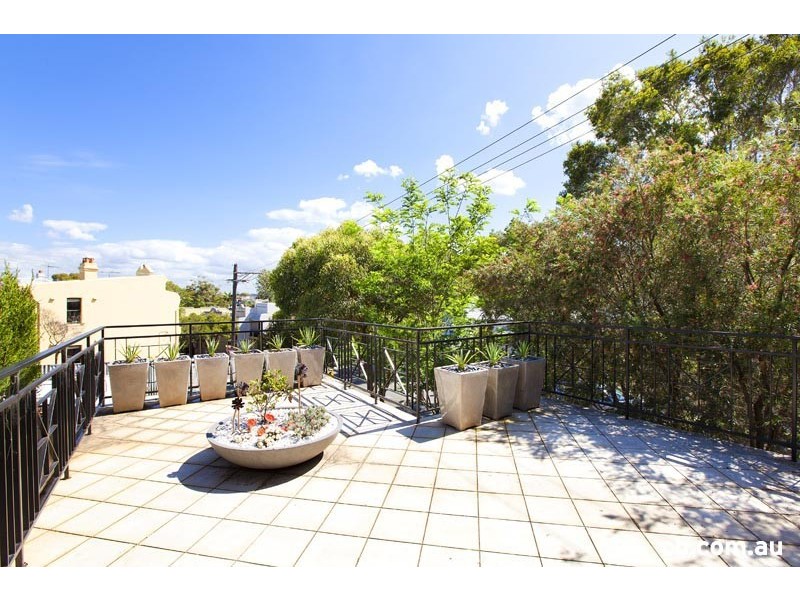 10 Curtis Road, Balmain NSW 2041