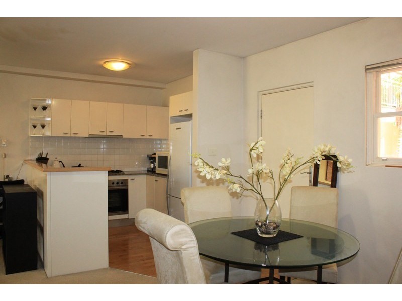 Unit 4/2-6 Thames Street, Balmain NSW 2041