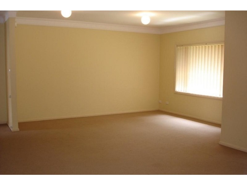 3/11 Lois Lane, Pennant Hills NSW 2120