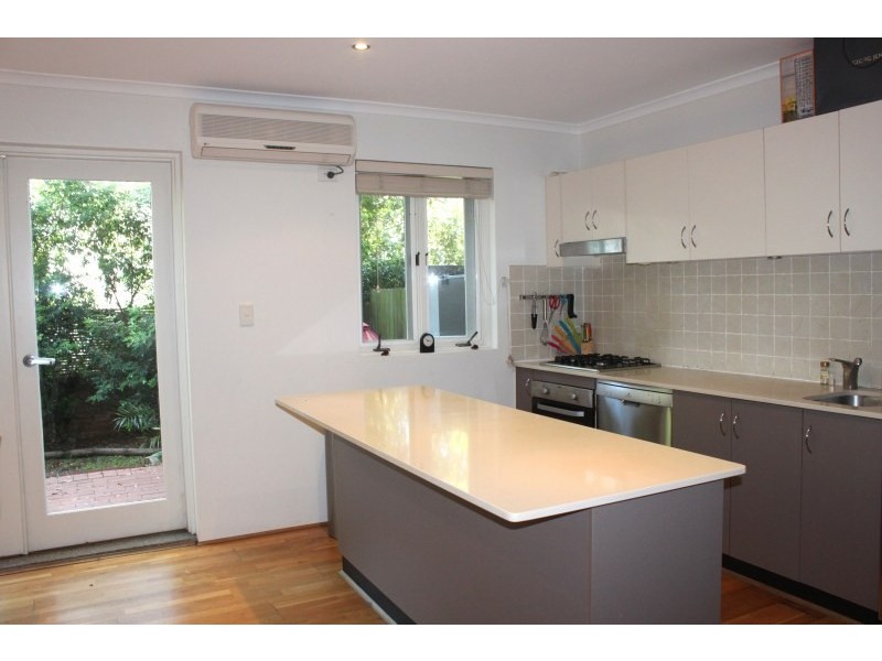 8 Yeend Street, Birchgrove NSW 2041
