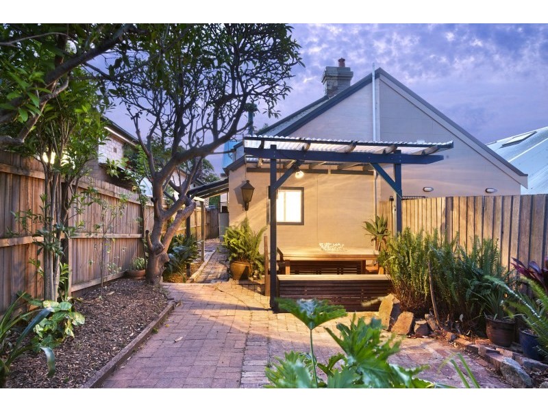 11 Cambridge Street, Rozelle NSW 2039