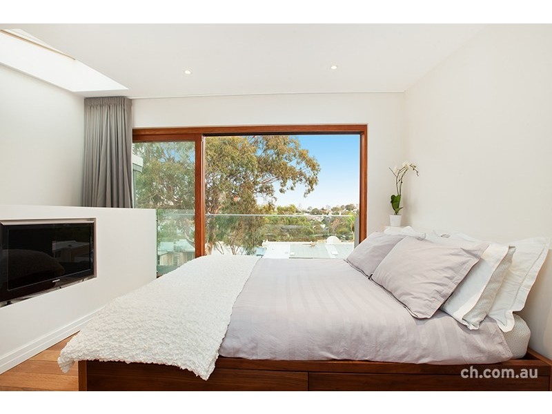 185 Rowntree Street, Birchgrove NSW 2041