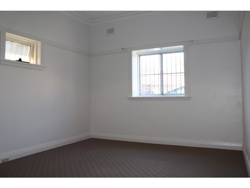 2/9 Elizabeth Street, Ashfield NSW 2131