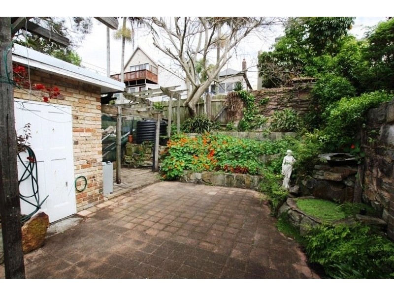 17 MacKenzie Street, Rozelle NSW 2039