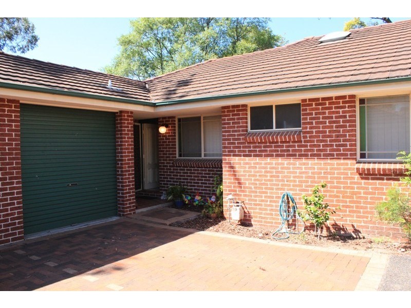 8/9 Laura Street, Gladesville NSW 2111