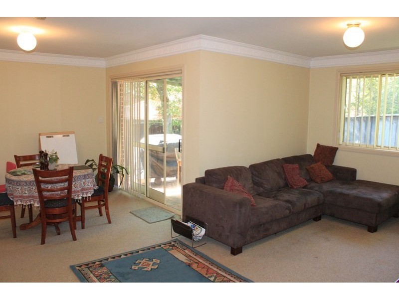 8/9 Laura Street, Gladesville NSW 2111