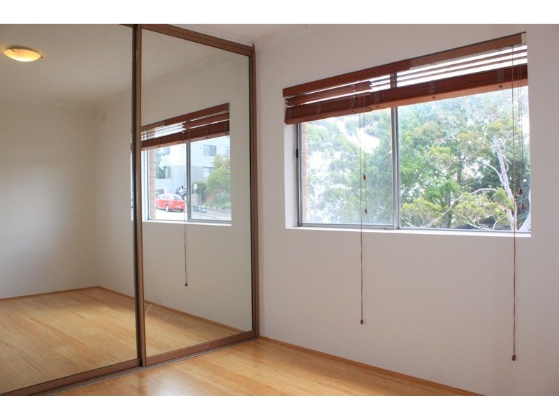 9/26 Pearson Street, Balmain East NSW 2041