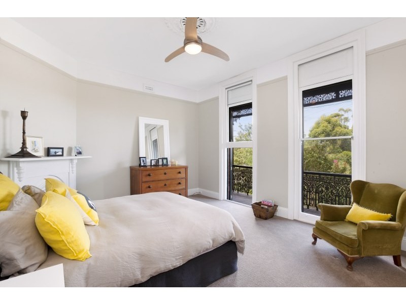 16 Hutcheson Street, Rozelle NSW 2039