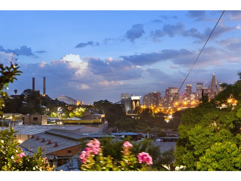 16 Hutcheson Street, Rozelle NSW 2039