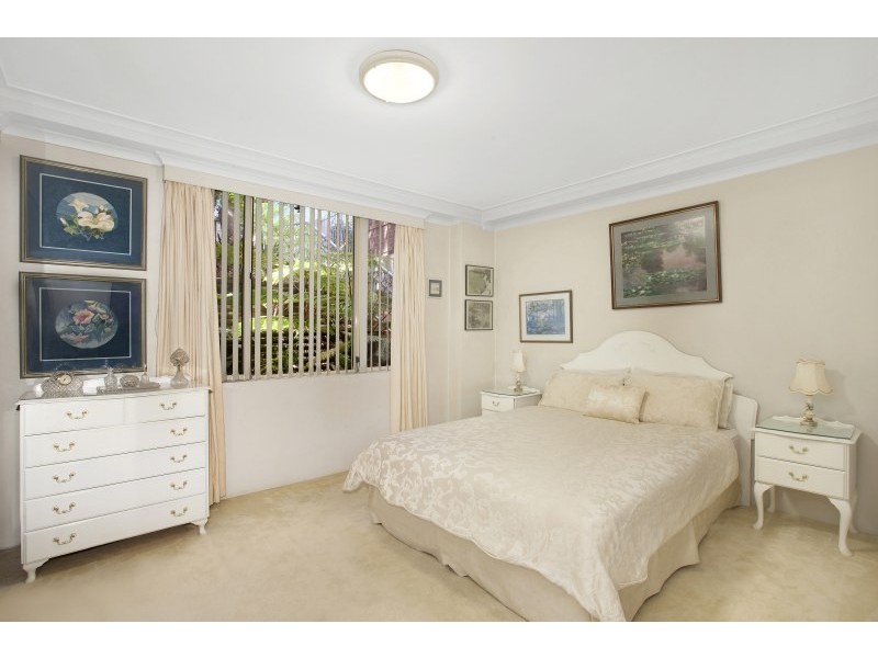 13/2 Rosebery Place, Balmain NSW 2041