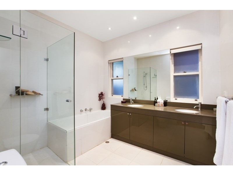 8 Riverview Street, Chiswick NSW 2046