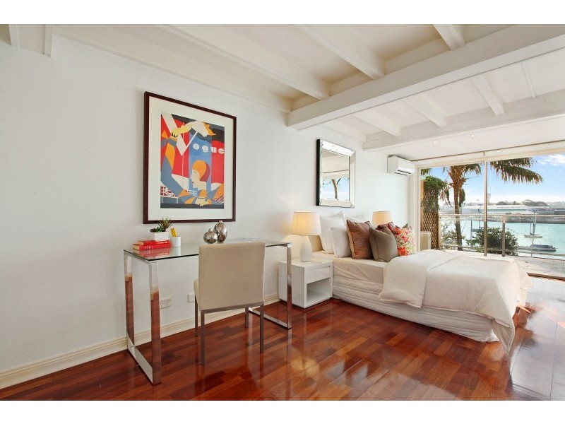 6 River Street, Birchgrove NSW 2041