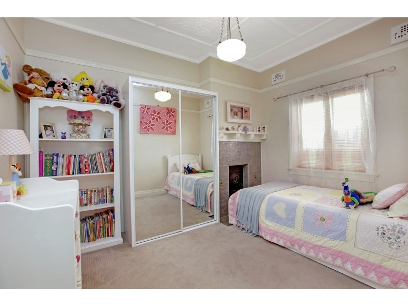 72 Edenholme Road, Russell Lea NSW 2046