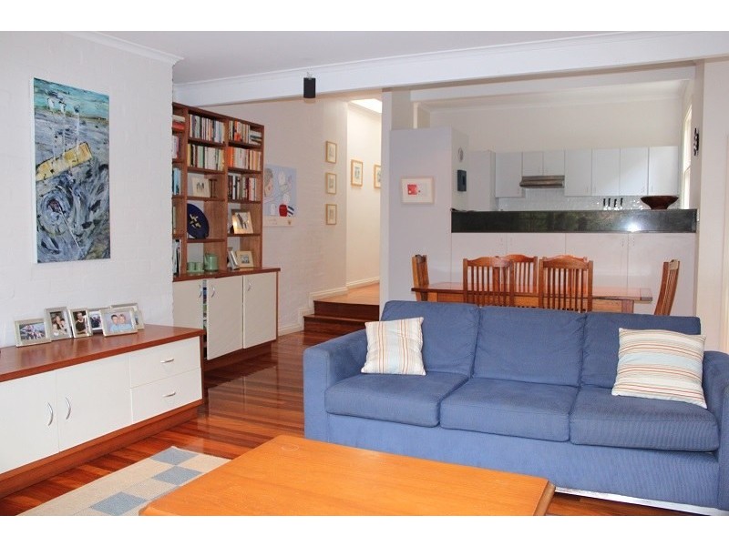 27 Roseberry Street, Balmain NSW 2041