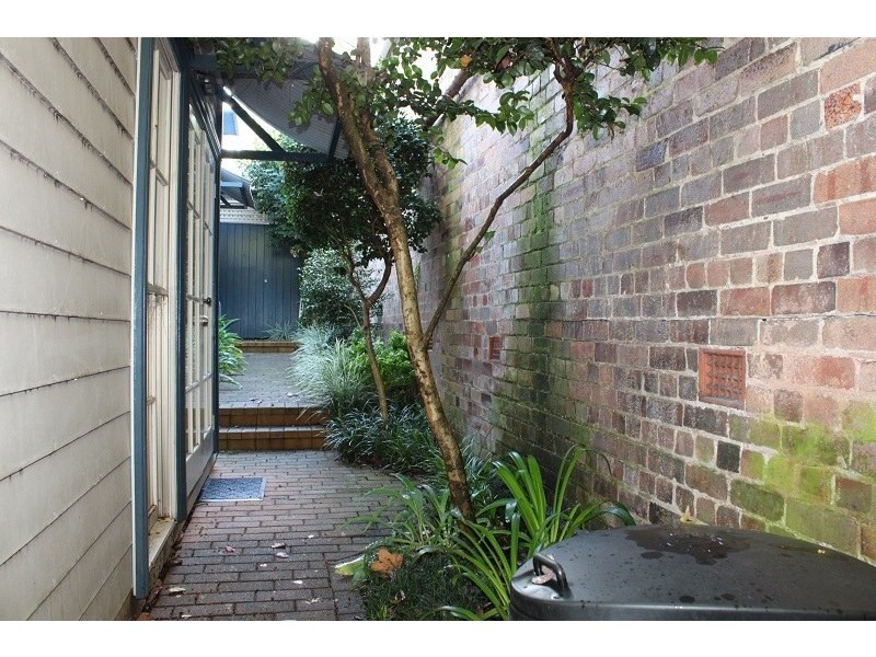 27 Roseberry Street, Balmain NSW 2041