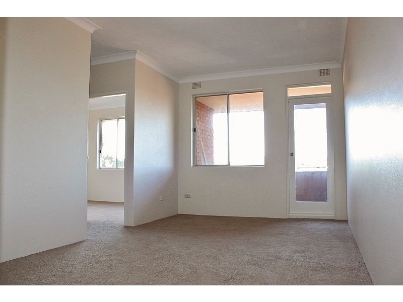 12/11 Bayley Street, Dulwich Hill NSW 2203