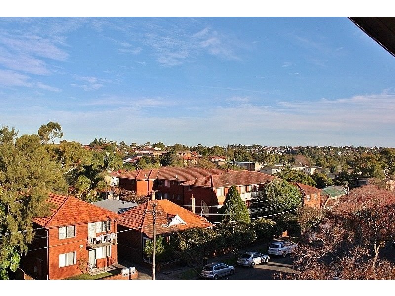 12/11 Bayley Street, Dulwich Hill NSW 2203