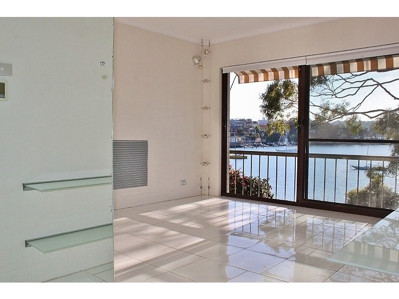 9/45 Wharf Road, Birchgrove NSW 2041