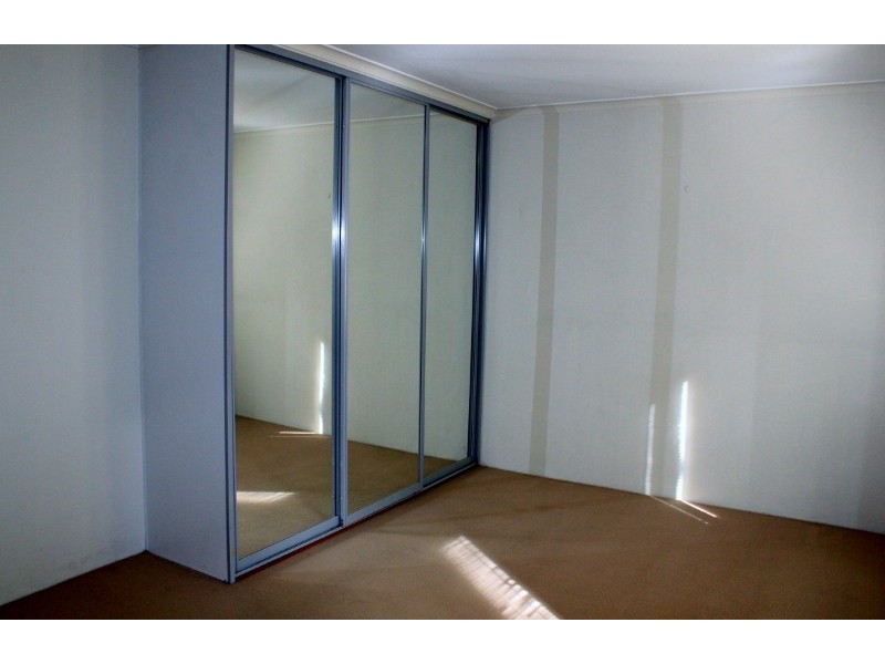 2/35 Mckell Street, Birchgrove NSW 2041