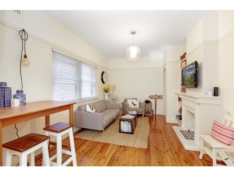 2/17 Bolingbroke Parade, Fairlight NSW 2094